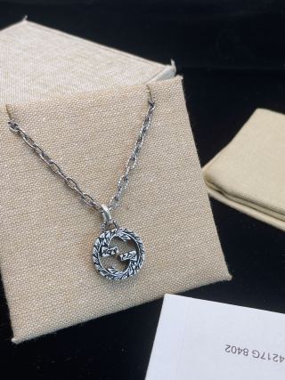 Gucci Interlocking G Crystal Circle Pendant Necklace